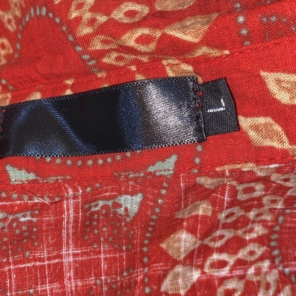 Red mens button down tropical shirt size large - Picture 4 of 6